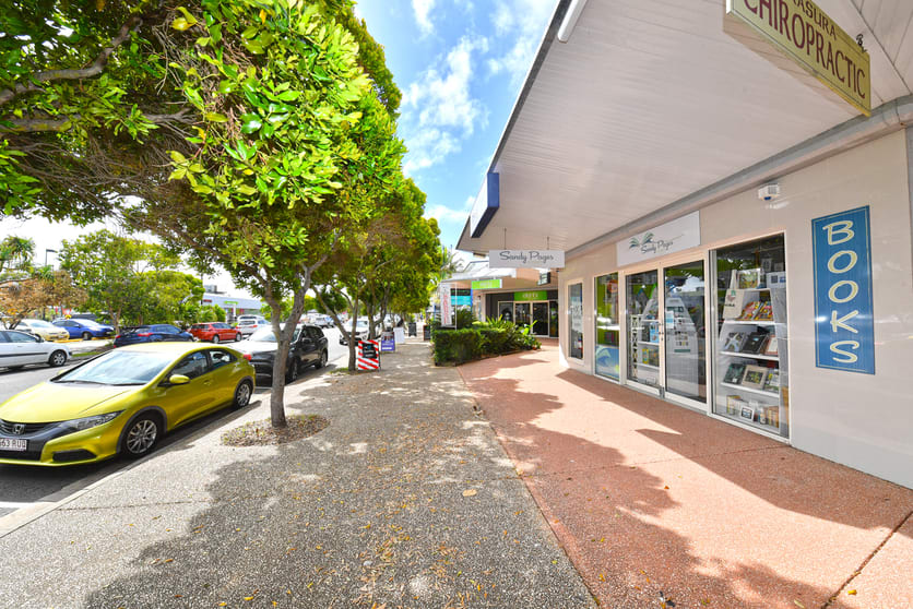 Click to view all images Shop 5/21-37 Birtwill Street Coolum Beach QLD 4573 - Image 1
