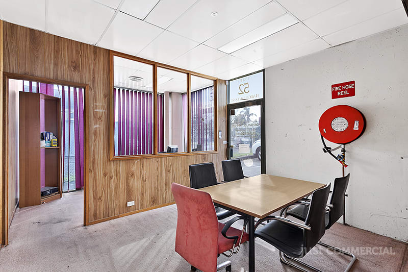 Click to view all images 52 Hargreaves Street Huntingdale VIC 3166 - Image 3