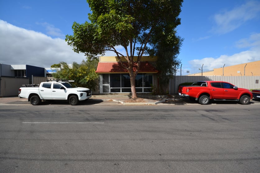 Click to view all images Front Portion of 13 Seaforth Avenue Somerton Park SA 5044 - Image 2