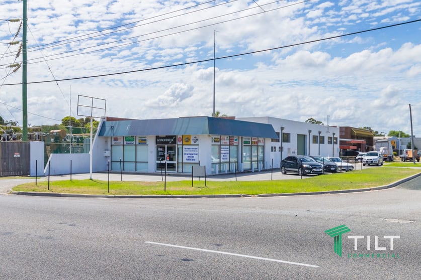 Click to view all images 1 Shields Crescent Myaree WA 6154 - Image 2