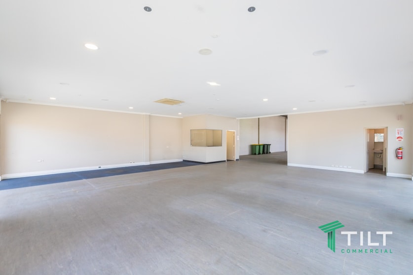 Click to view all images 1 Shields Crescent Myaree WA 6154 - Image 1