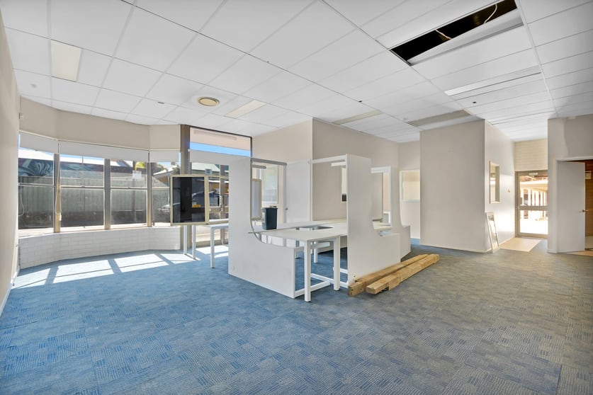 Click to view all images 2C Station Street Toowoomba City QLD 4350 - Image 2
