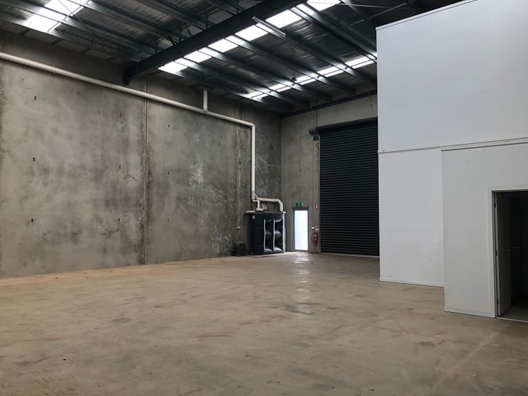 Click to view all images 4B Burnett Street Somerton VIC 3062 - Image 3