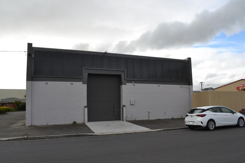 Click to view all images 4 Landale Street Invermay TAS 7248 - Image 3