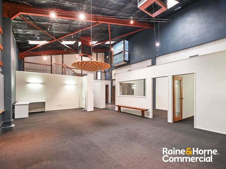 Click to view all images 46 Douglas Street Milton QLD 4064 - Image 3