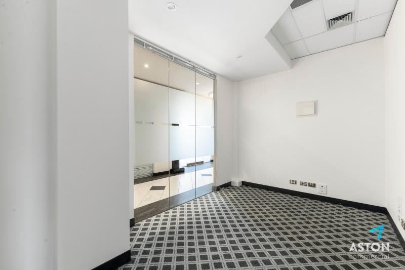 Click to view all images 406/89 High Street Kew VIC 3101 - Image 3
