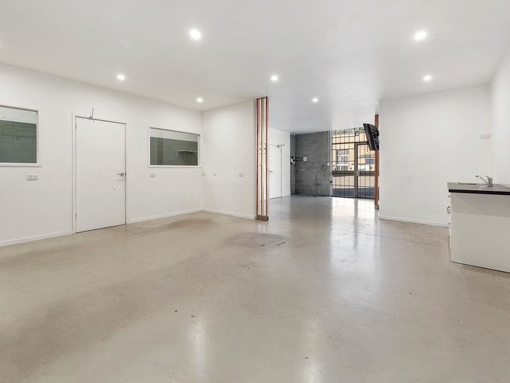 Click to view all images Unit 3/2 Macquarie Place Boronia VIC 3155 - Image 3
