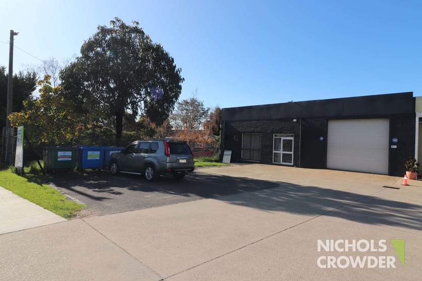 Click to view all images 2/25 Grant Road Somerville VIC 3912 - Image 2