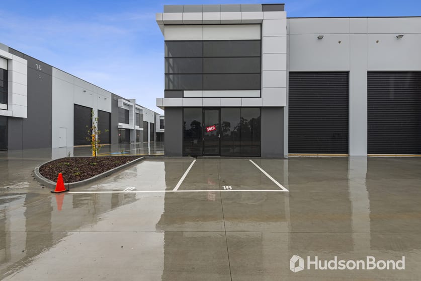 Click to view all images 19/1626 Centre Road Springvale VIC 3171 - Image 1