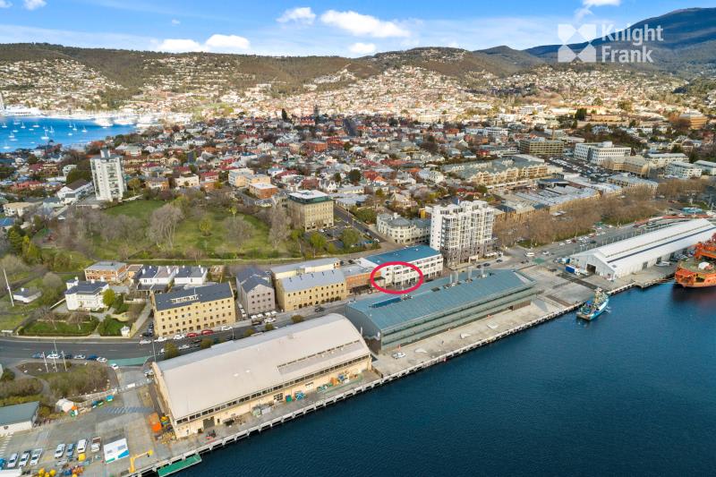 Click to view all images Ground/9 Castray Esplanade Battery Point TAS 7004 - Image 2