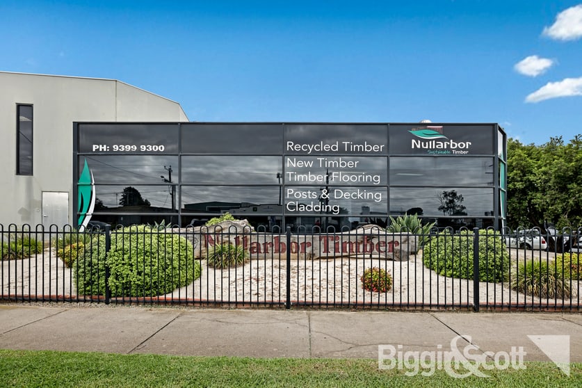 Click to view all images 221 Kororoit Creek Road Williamstown North VIC 3016 - Image 1