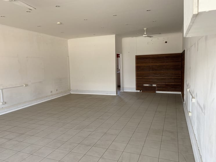 2/16 Lake Street Budgewoi NSW 2262 - Image 2