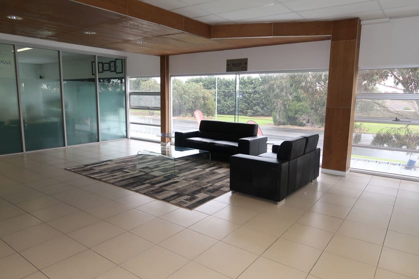 Click to view all images 46/93 Wells Road Chelsea Heights VIC 3196 - Image 3