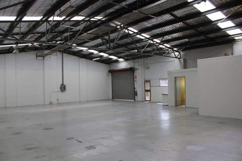 Click to view all images 9/2 - 14 Atkinson Road Taren Point NSW 2229 - Image 3