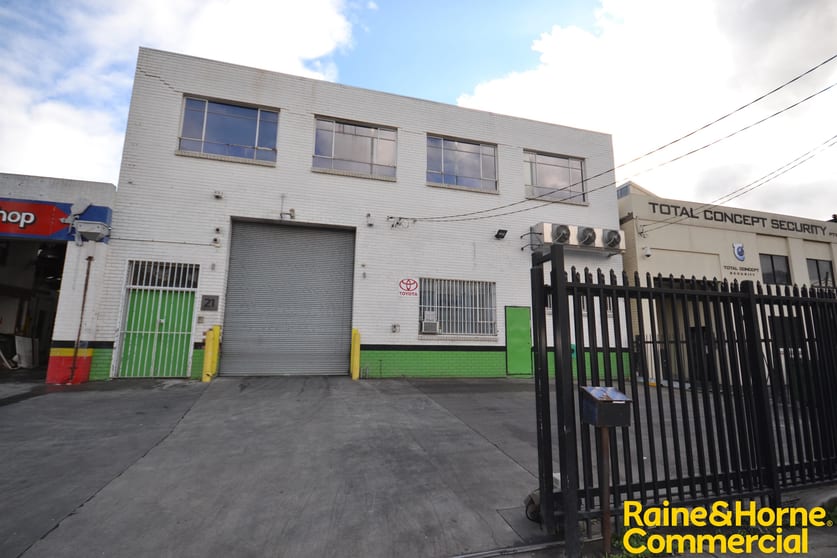 Click to view all images 21 Cosgrove Road Strathfield South NSW 2136 - Image 1