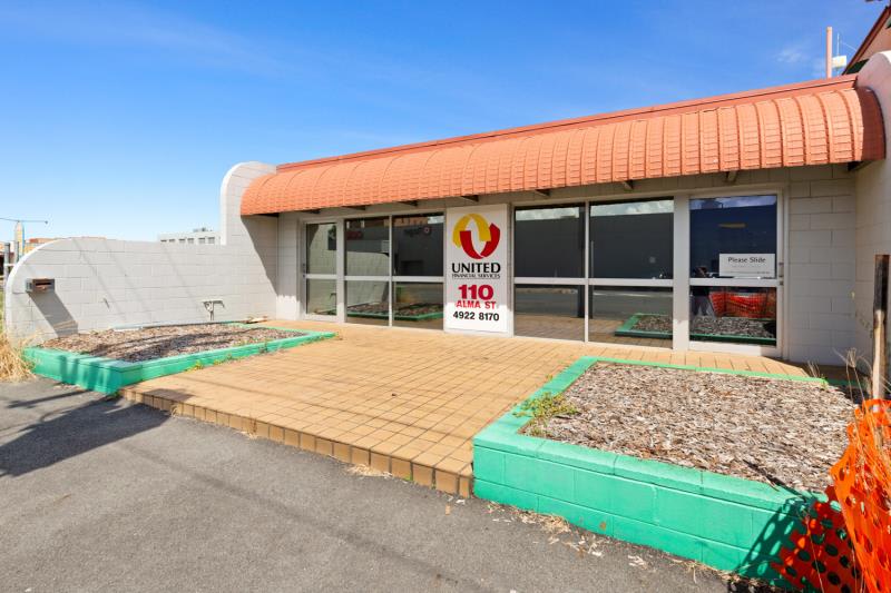Click to view all images 110 Alma Street Rockhampton City QLD 4700 - Image 1