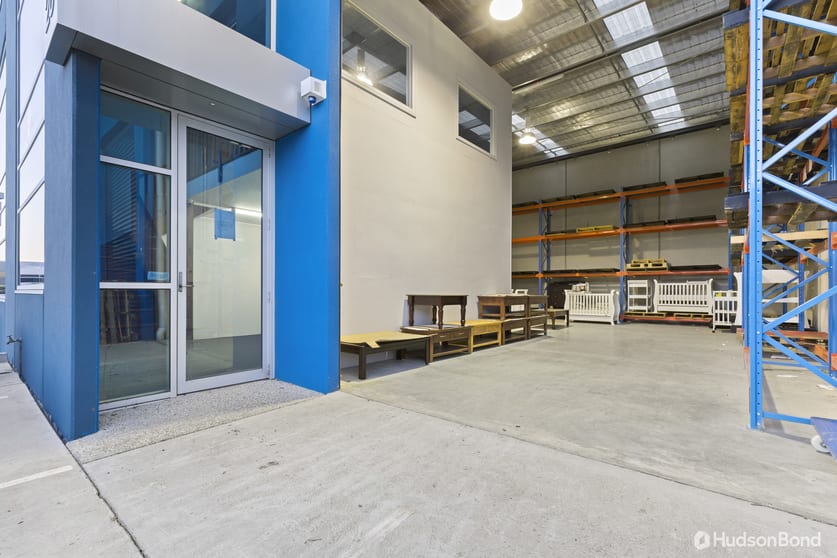Click to view all images 28/25 Cook Road Mitcham VIC 3132 - Image 2