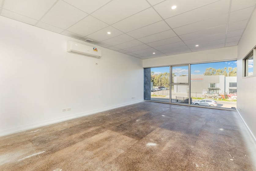 Click to view all images 13 Trantara Court East Bendigo VIC 3550 - Image 2