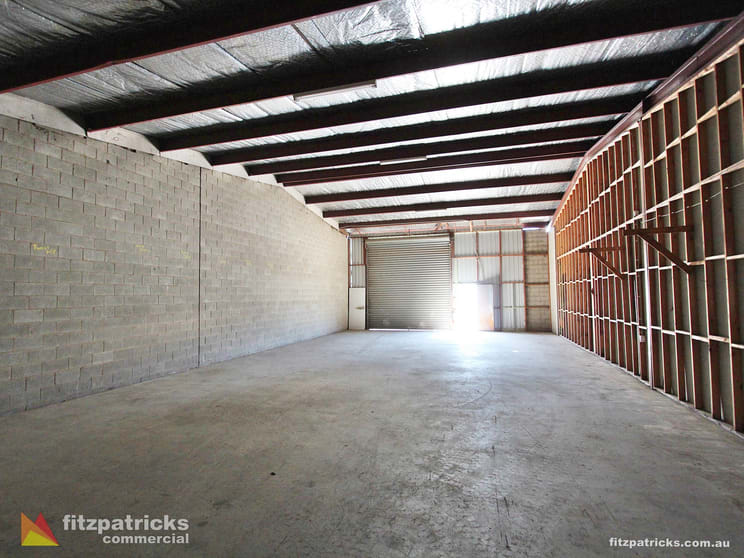 Click to view all images 4/33 Pearson Street Wagga Wagga NSW 2650 - Image 3
