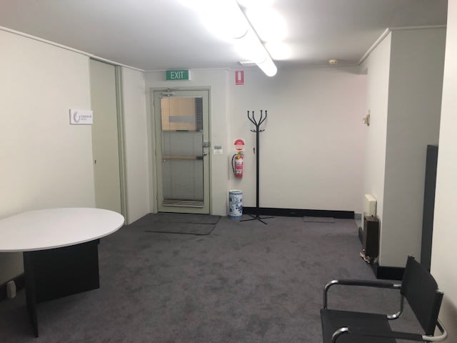 Click to view all images Office 1/Suite 35, 209 Toorak Road South Yarra VIC 3141 - Image 3