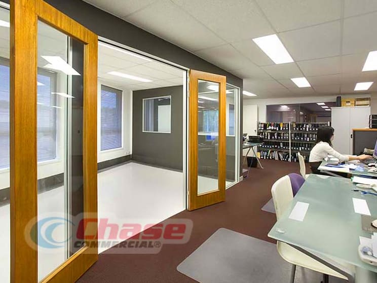 Click to view all images 61 Didsbury Street East Brisbane QLD 4169 - Image 3
