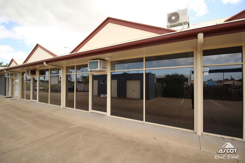Click to view all images 6/33-35 Takalvan St Bundaberg West QLD 4670 - Image 2