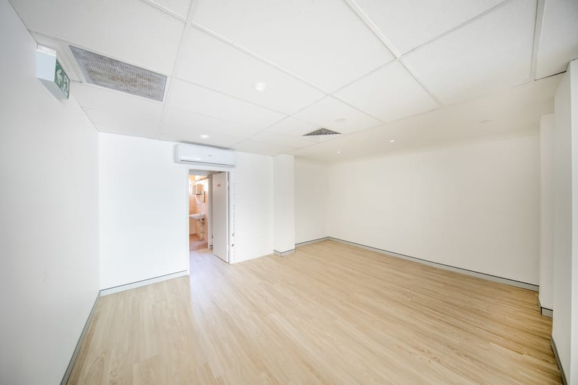 Click to view all images Shop 2/640 Crown Street Surry Hills NSW 2010 - Image 3