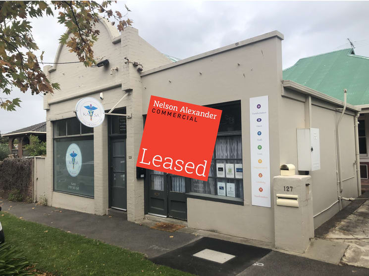Click to view all images 125 Edgevale Road Kew VIC 3101 - Image 1