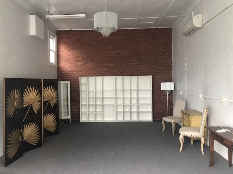 Click to view all images 125 Edgevale Road Kew VIC 3101 - Image 3