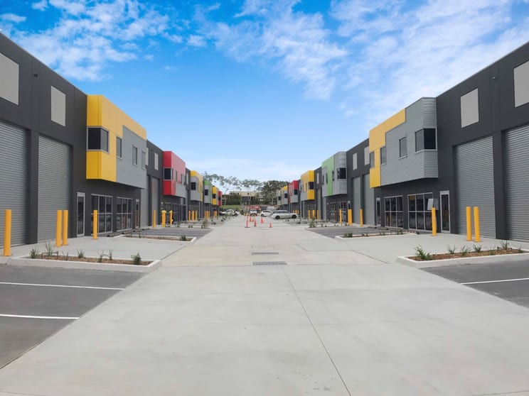 Click to view all images 18 Wurrook Circuit Caringbah NSW 2229 - Image 1