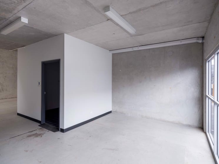 Click to view all images 18 Wurrook Circuit Caringbah NSW 2229 - Image 2