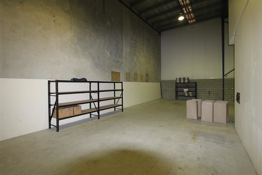 Click to view all images Unit 5/65-75 Captain Cook Drive Caringbah NSW 2229 - Image 3