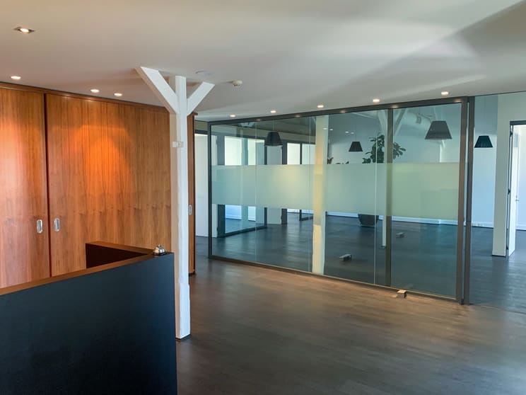 Click to view all images Suite 3/30-38 Victoria Street Paddington NSW 2021 - Image 2