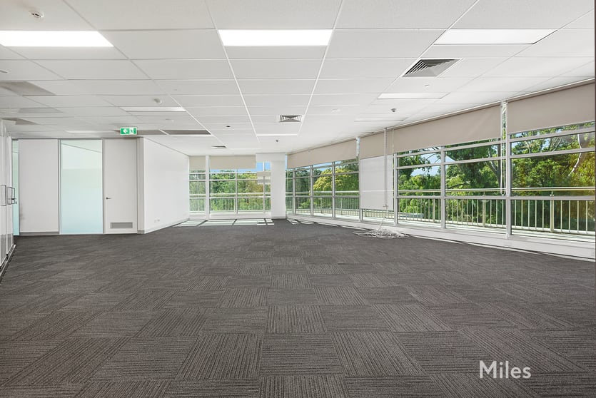 Click to view all images Level 2/76-82 Turnham Avenue Rosanna VIC 3084 - Image 3