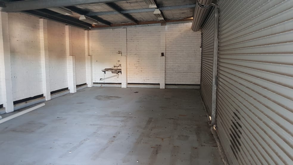 Click to view all images Storage/45 Sydenham Road Brookvale NSW 2100 - Image 2