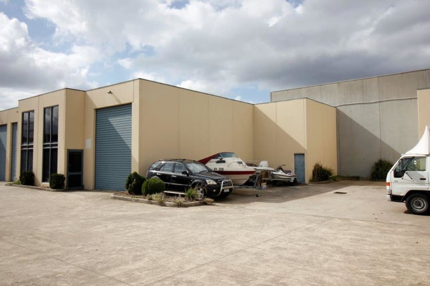 Click to view all images 3/2 Eastspur Court Kilsyth VIC 3137 - Image 2