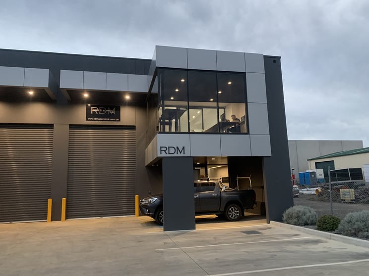 Click to view all images 2/21 Macaulay Street Williamstown VIC 3016 - Image 1