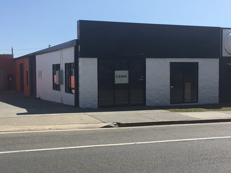 Click to view all images 73 West Burleigh Road Burleigh Heads QLD 4220 - Image 2