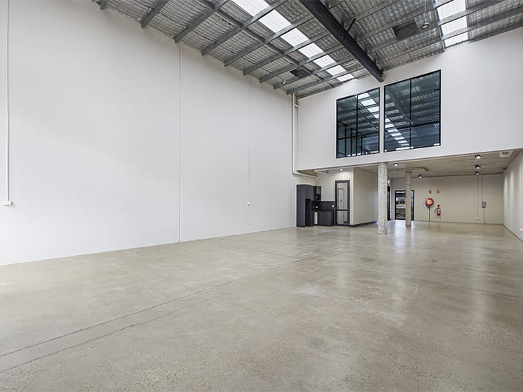 Click to view all images Unit 2/2A Burrows Road St Peters NSW 2044 - Image 1