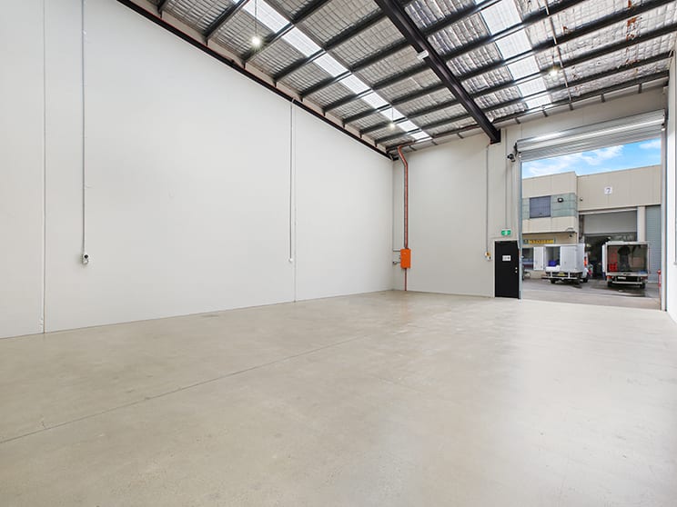 Click to view all images Unit 2/2A Burrows Road St Peters NSW 2044 - Image 2