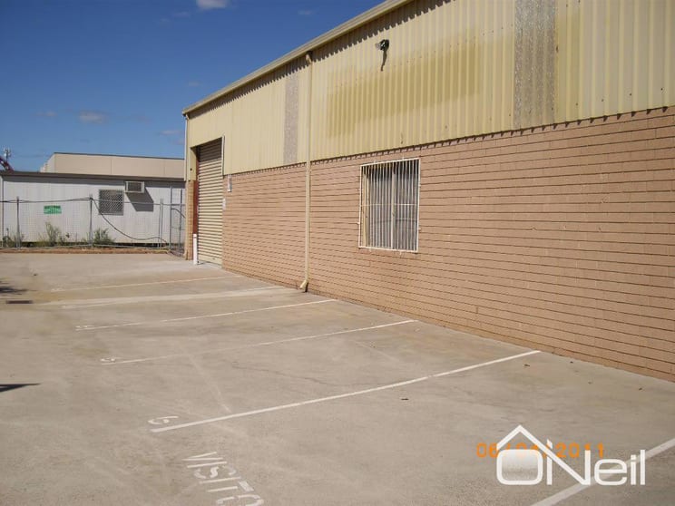 Click to view all images 6/9 Brant Road Kelmscott WA 6111 - Image 2