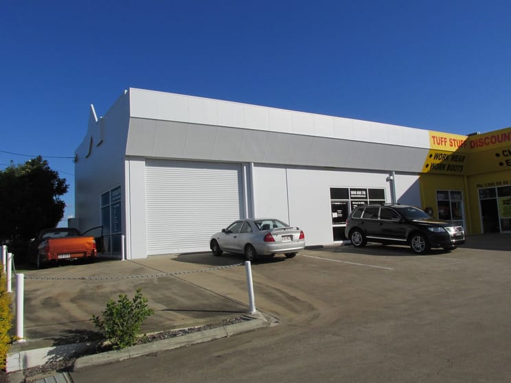 Click to view all images 3/109 Beach Road Pialba QLD 4655 - Image 1