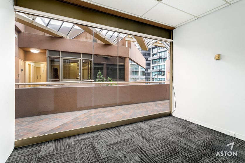 Click to view all images 36/456 St Kilda Road Melbourne VIC 3004 - Image 3
