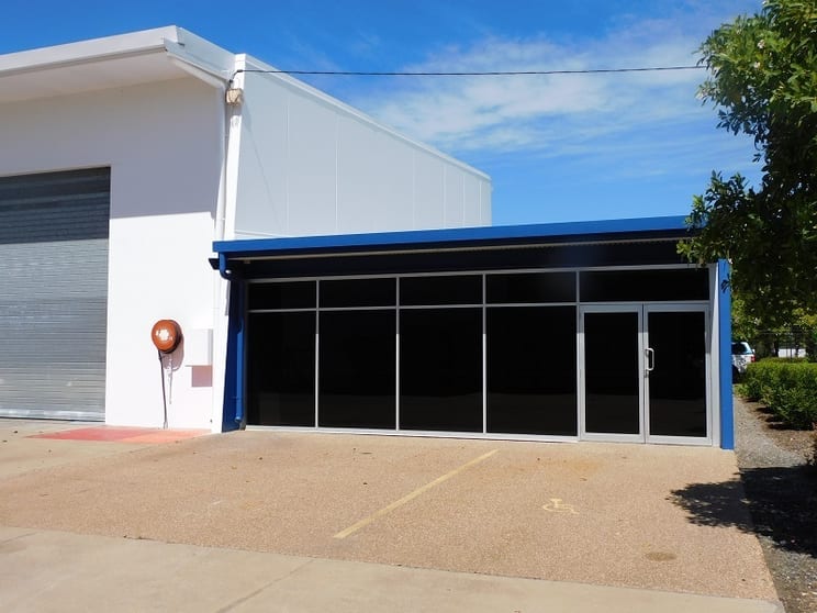 Click to view all images 25 Jay Street Mount St John QLD 4818 - Image 3