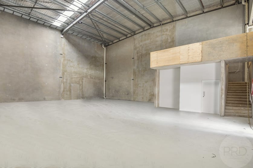 Unit 2/124 Russell Street Emu Plains NSW 2750 - Image 2