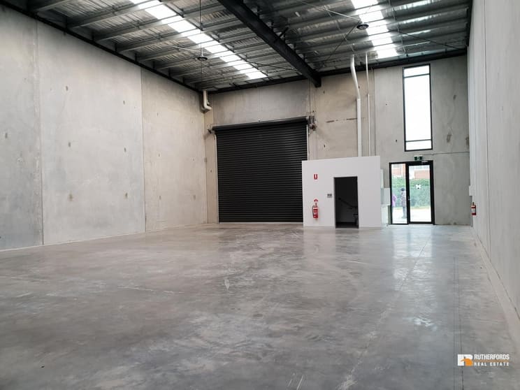 Click to view all images 16/54 Bakers Road Coburg North VIC 3058 - Image 2