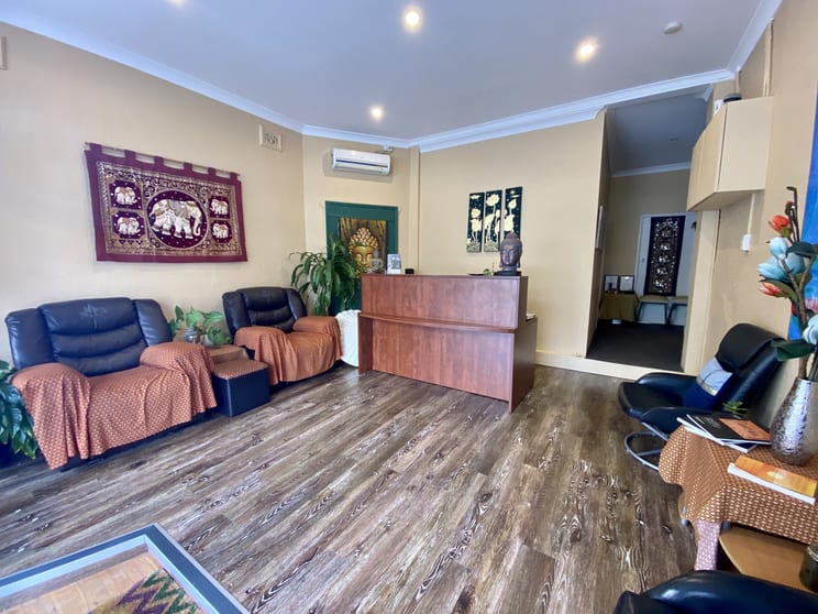 Click to view all images Shop A/140 Coogee Bay Road Coogee NSW 2034 - Image 2
