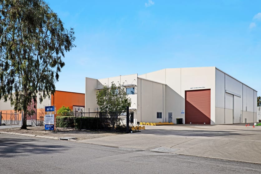 Click to view all images Unit 1, 5 Barcelona Way Maddington WA 6109 - Image 1