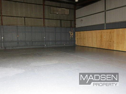 Click to view all images Unit 3/39 Randolph Street Rocklea QLD 4106 - Image 3