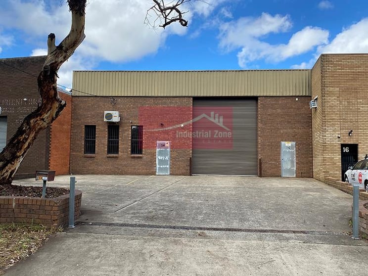 Click to view all images 14 Gartmore Avenue Bankstown NSW 2200 - Image 1